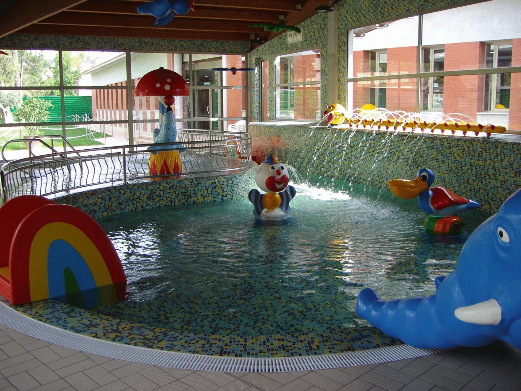 Balneario De Archena - Hotel Leon Ngoại thất bức ảnh